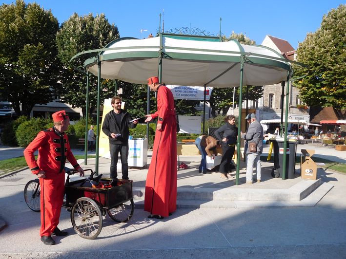 2016-10-08-com_agglo_beaune-stand-de-recrutement-fete-de-lenergie_02