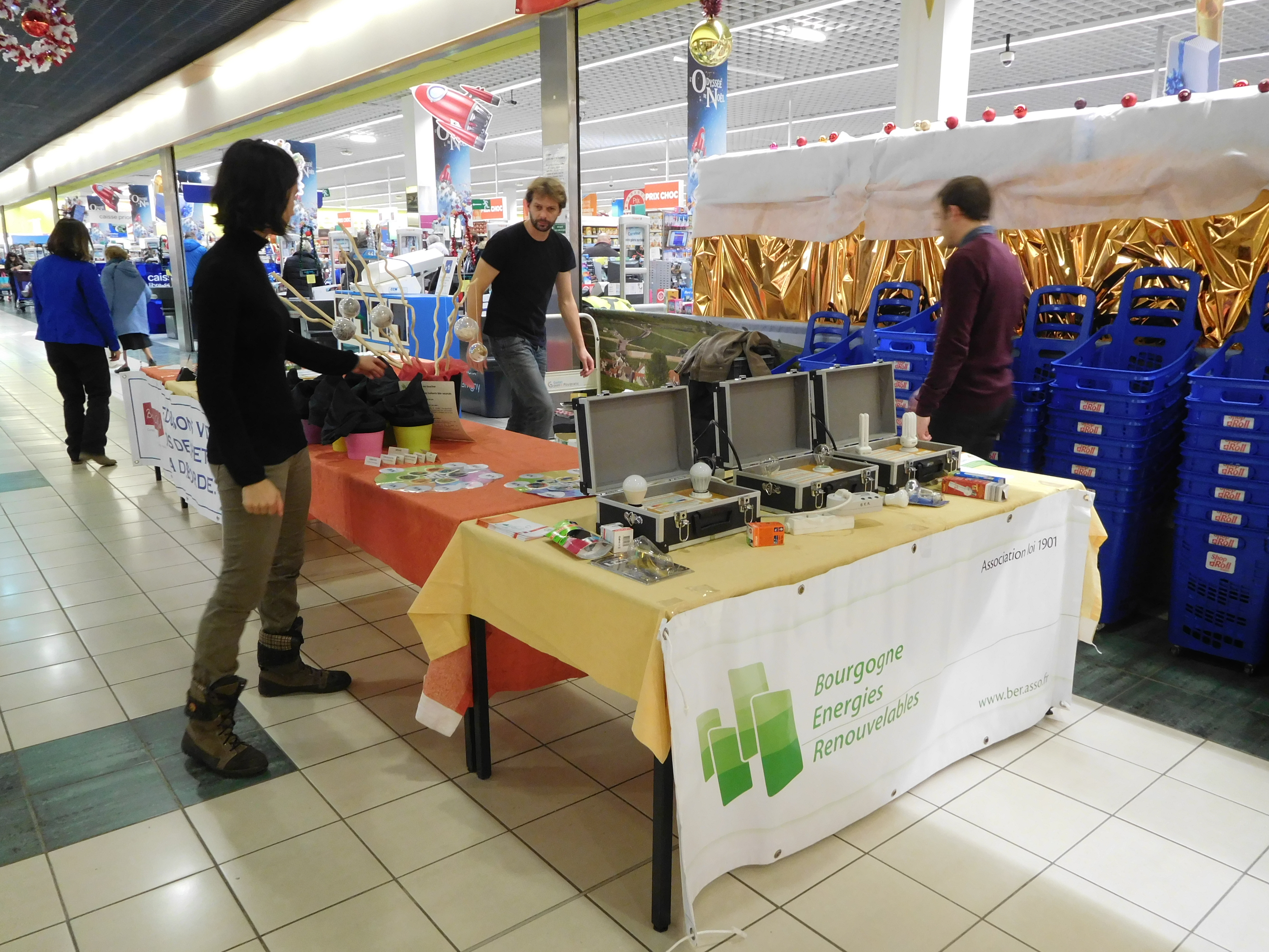 2016-11-26-stand-consomacteur-beaune-2016-11-26-stand-consomacteur-beaune-dscn2916